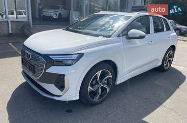 Audi Q4 e-tron 2025