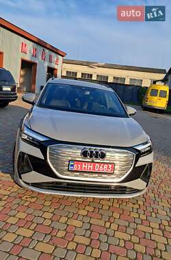 Внедорожник / Кроссовер Audi Q4 e-tron 2023 в 