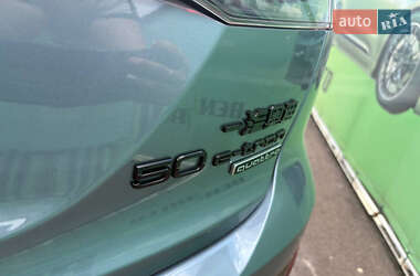 Внедорожник / Кроссовер Audi Q4 e-tron 2024 в 
