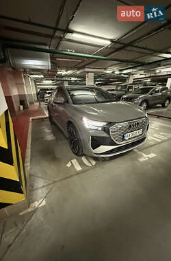 Audi Q4 e-tron 2023