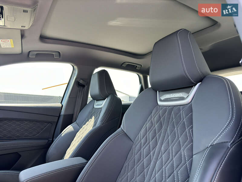 Внедорожник / Кроссовер Audi Q4 e-tron 2025 в Ивано-Франковске