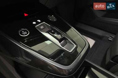 Внедорожник / Кроссовер Audi Q4 e-tron 2025 в 
