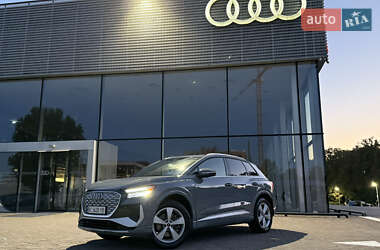 Audi Q4 e-tron 2023 Audi Q4 e-tron 2023