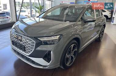 Audi Q4 e-tron 2025 Audi Q4 e-tron 2025