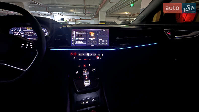 Позашляховик / Кросовер Audi Q4 e-tron 2024 в Харкові