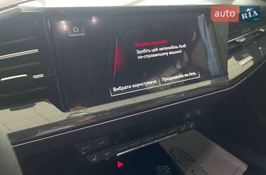 Внедорожник / Кроссовер Audi Q4 e-tron 2025 в 