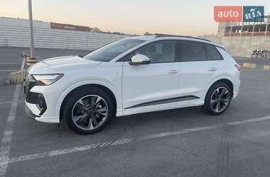 Внедорожник / Кроссовер Audi Q4 e-tron 2024 в Львове