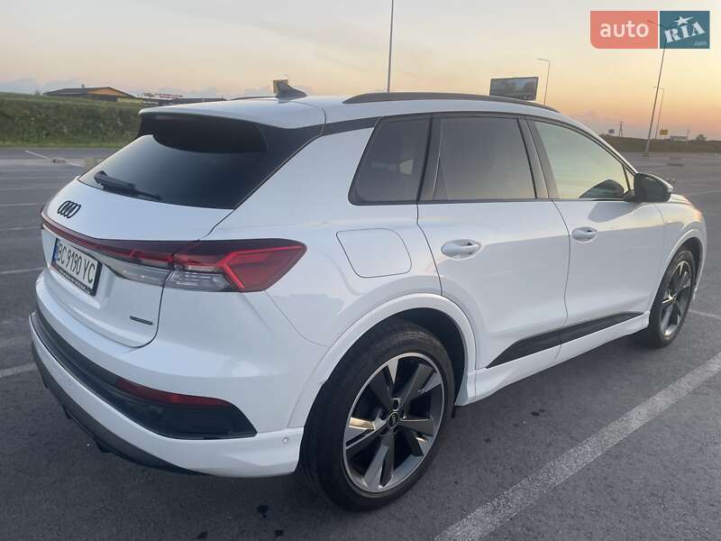 Позашляховик / Кросовер Audi Q4 e-tron 2024 в Львові