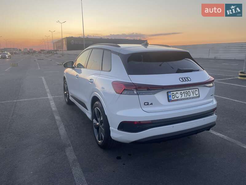 Позашляховик / Кросовер Audi Q4 e-tron 2024 в Львові