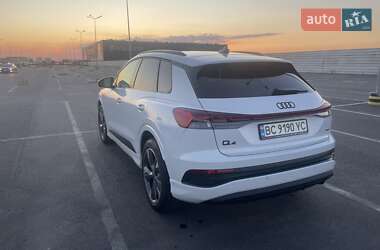 Внедорожник / Кроссовер Audi Q4 e-tron 2024 в 