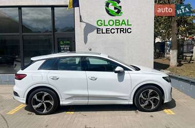 Внедорожник / Кроссовер Audi Q4 e-tron 2023 в 