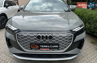 Внедорожник / Кроссовер Audi Q4 e-tron 2023 в 