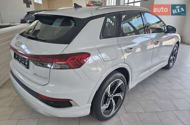 Внедорожник / Кроссовер Audi Q4 e-tron 2025 в 