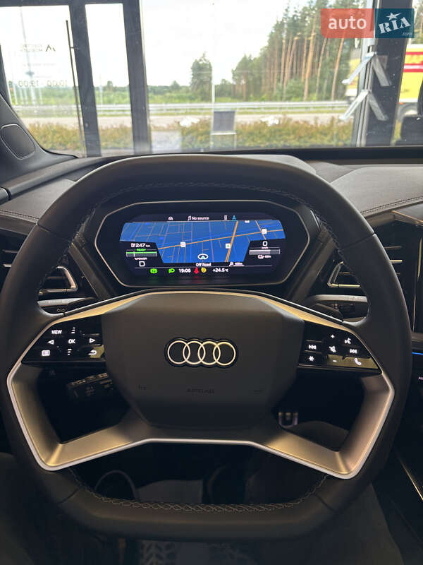 Позашляховик / Кросовер Audi Q4 e-tron 2025 в Києві фото 11 Позашляховик / Кросовер Audi Q4 e-tron 2025 в Києві