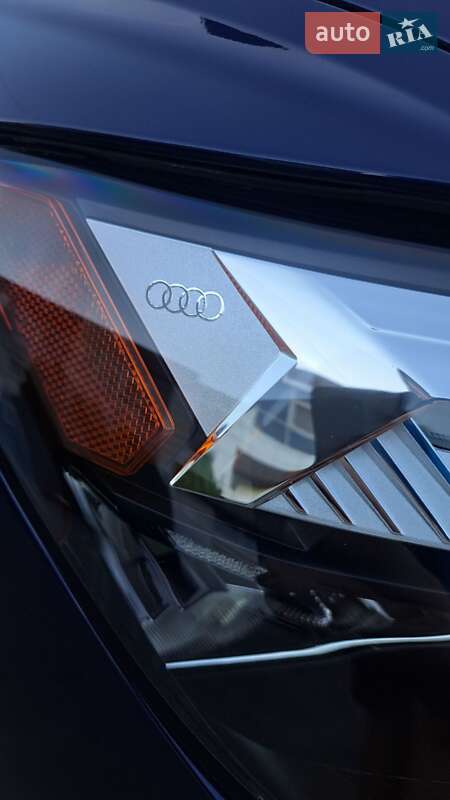 Позашляховик / Кросовер Audi Q4 e-tron 2023 в Борисполі