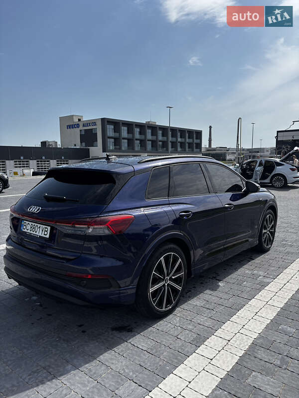 Позашляховик / Кросовер Audi Q4 e-tron 2022 в Львові