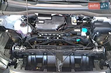 Позашляховик / Кросовер Audi Q4 e-tron 2023 в 