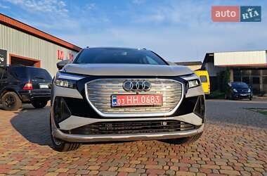 Позашляховик / Кросовер Audi Q4 e-tron 2023 в 
