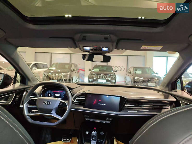 Внедорожник / Кроссовер Audi Q4 e-tron 2024 в Киеве