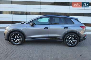 Внедорожник / Кроссовер Audi Q4 e-tron 2022 в 