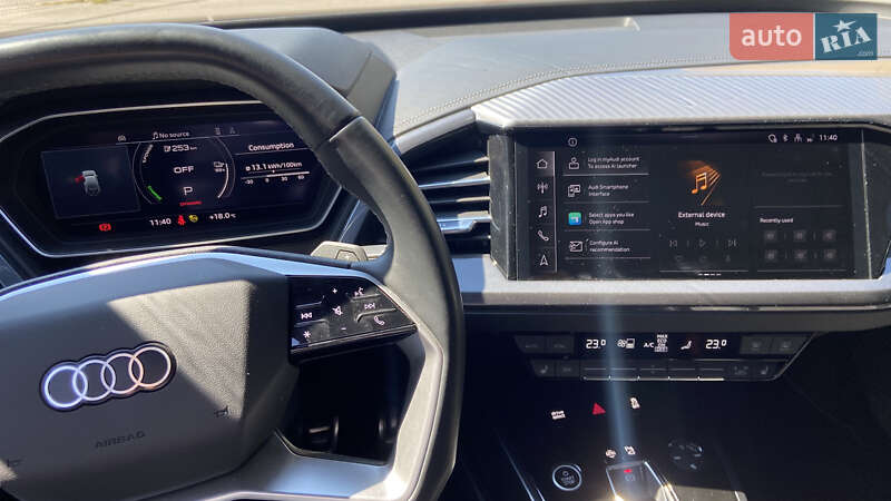 Внедорожник / Кроссовер Audi Q4 e-tron 2023 в Харькове