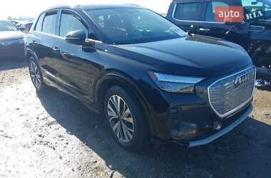 Внедорожник / Кроссовер Audi Q4 e-tron 2022 в Киеве