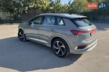 Внедорожник / Кроссовер Audi Q4 e-tron 2023 в 