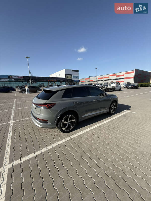 Позашляховик / Кросовер Audi Q4 e-tron 2024 в Києві