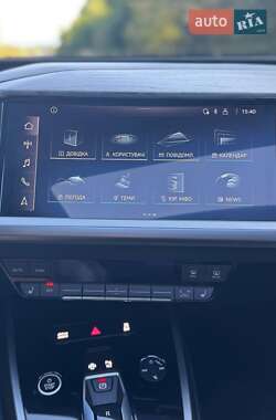 Внедорожник / Кроссовер Audi Q4 e-tron 2022 в 