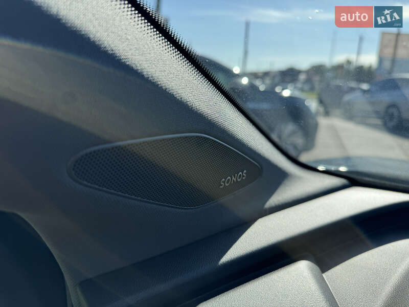 Внедорожник / Кроссовер Audi Q4 e-tron 2023 в Киеве