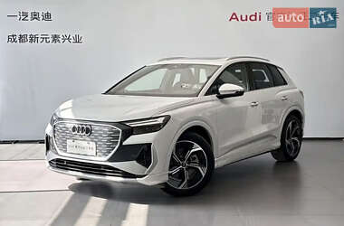 Audi Q4 e-tron 2023