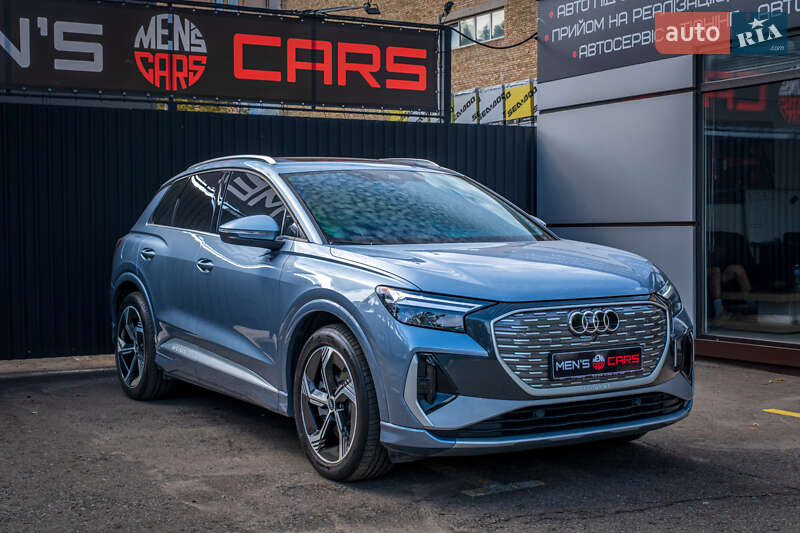 Внедорожник / Кроссовер Audi Q4 e-tron 2024 в Киеве