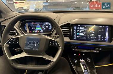 Внедорожник / Кроссовер Audi Q4 e-tron 2025 в 