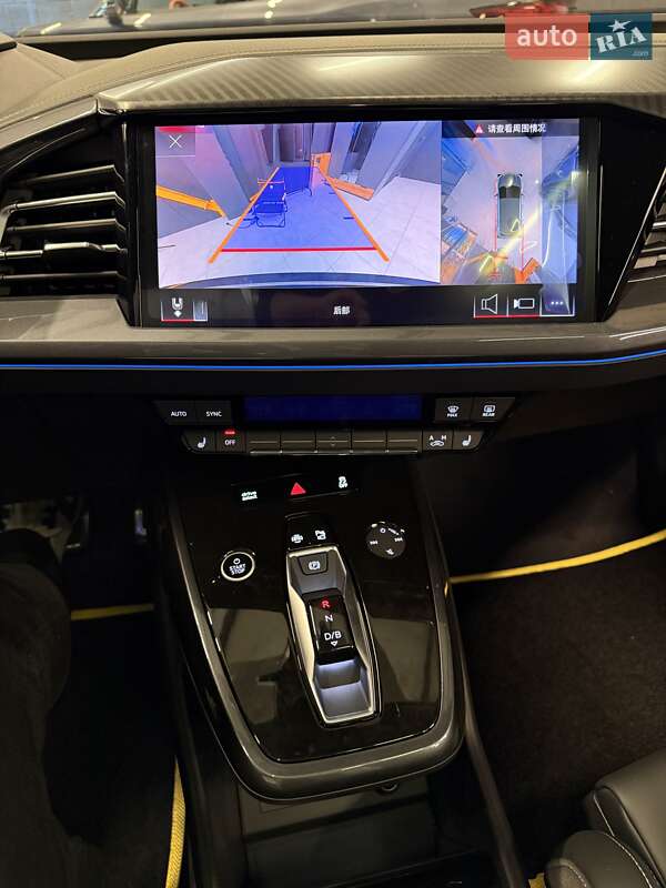 Позашляховик / Кросовер Audi Q4 e-tron 2025 в Львові