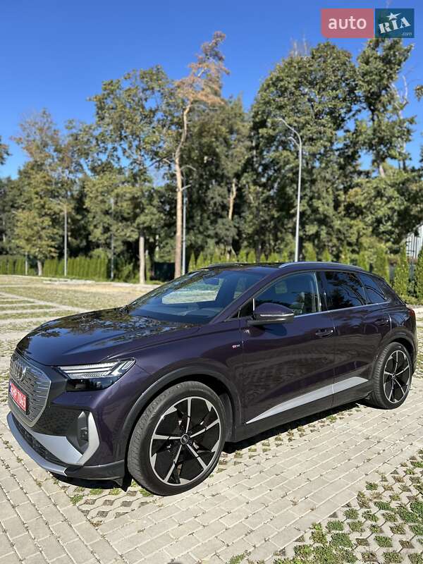 Внедорожник / Кроссовер Audi Q4 e-tron 2021 в Харькове