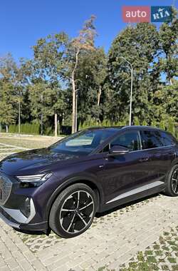 Внедорожник / Кроссовер Audi Q4 e-tron 2021 в 