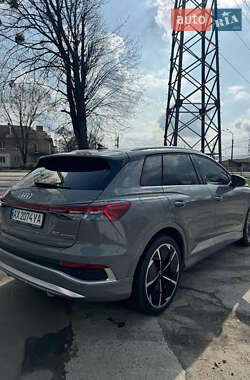 Внедорожник / Кроссовер Audi Q4 e-tron 2023 в 
