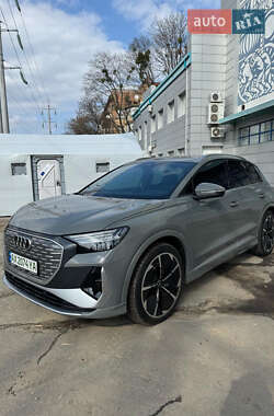 Audi Q4 e-tron 2023