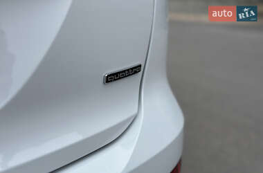 Внедорожник / Кроссовер Audi Q4 e-tron 2023 в 