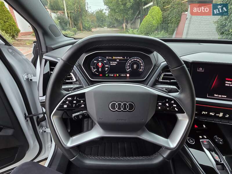 Позашляховик / Кросовер Audi Q4 e-tron 2023 в Одесі фото 35 Позашляховик / Кросовер Audi Q4 e-tron 2023 в Одесі