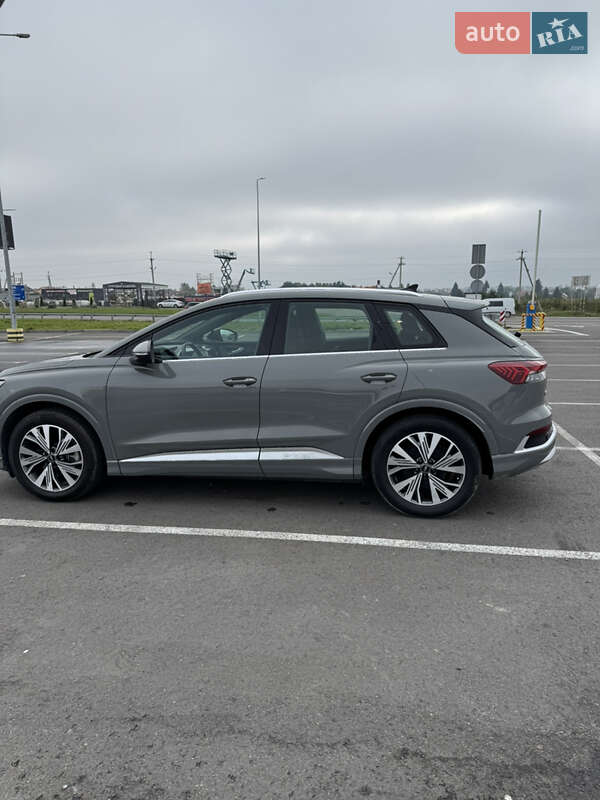 Внедорожник / Кроссовер Audi Q4 e-tron 2022 в Львове