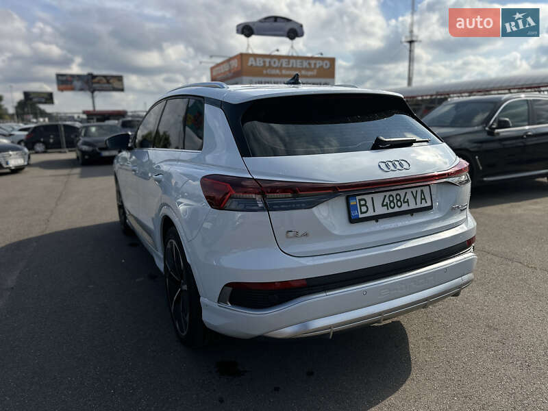Позашляховик / Кросовер Audi Q4 e-tron 2023 в Полтаві