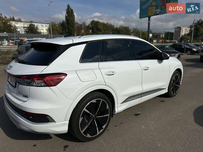 Позашляховик / Кросовер Audi Q4 e-tron 2023 в Полтаві