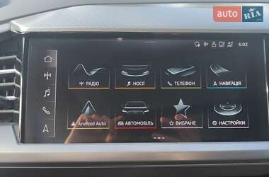 Внедорожник / Кроссовер Audi Q4 e-tron 2022 в 