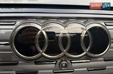 Внедорожник / Кроссовер Audi Q4 e-tron 2025 в 