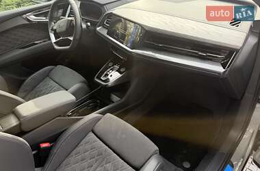 Внедорожник / Кроссовер Audi Q4 e-tron 2025 в 