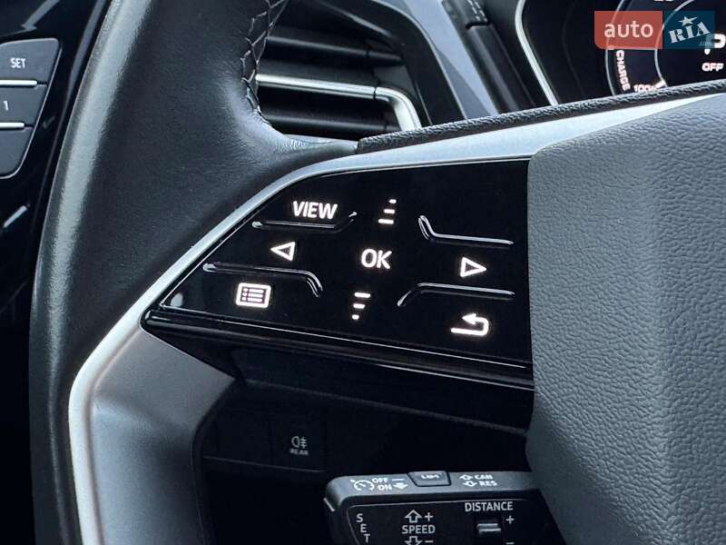 Позашляховик / Кросовер Audi Q4 e-tron 2023 в Харкові