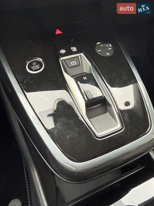 Внедорожник / Кроссовер Audi Q4 e-tron 2025 в Киеве фото 39 Внедорожник / Кроссовер Audi Q4 e-tron 2025 в Киеве