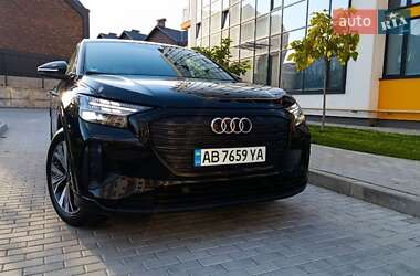 Внедорожник / Кроссовер Audi Q4 e-tron 2022 в 