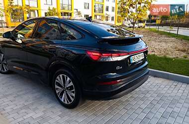 Внедорожник / Кроссовер Audi Q4 e-tron 2022 в 